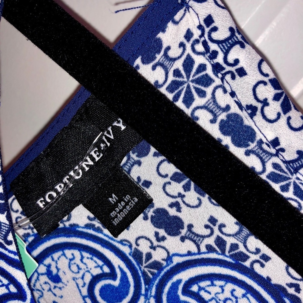 Fortune Ivy Halter - Picture 3 of 5